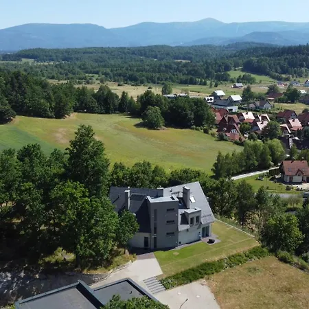 Villa Noc House - Panorama, Basen, Ogrod, Prywatnosc *